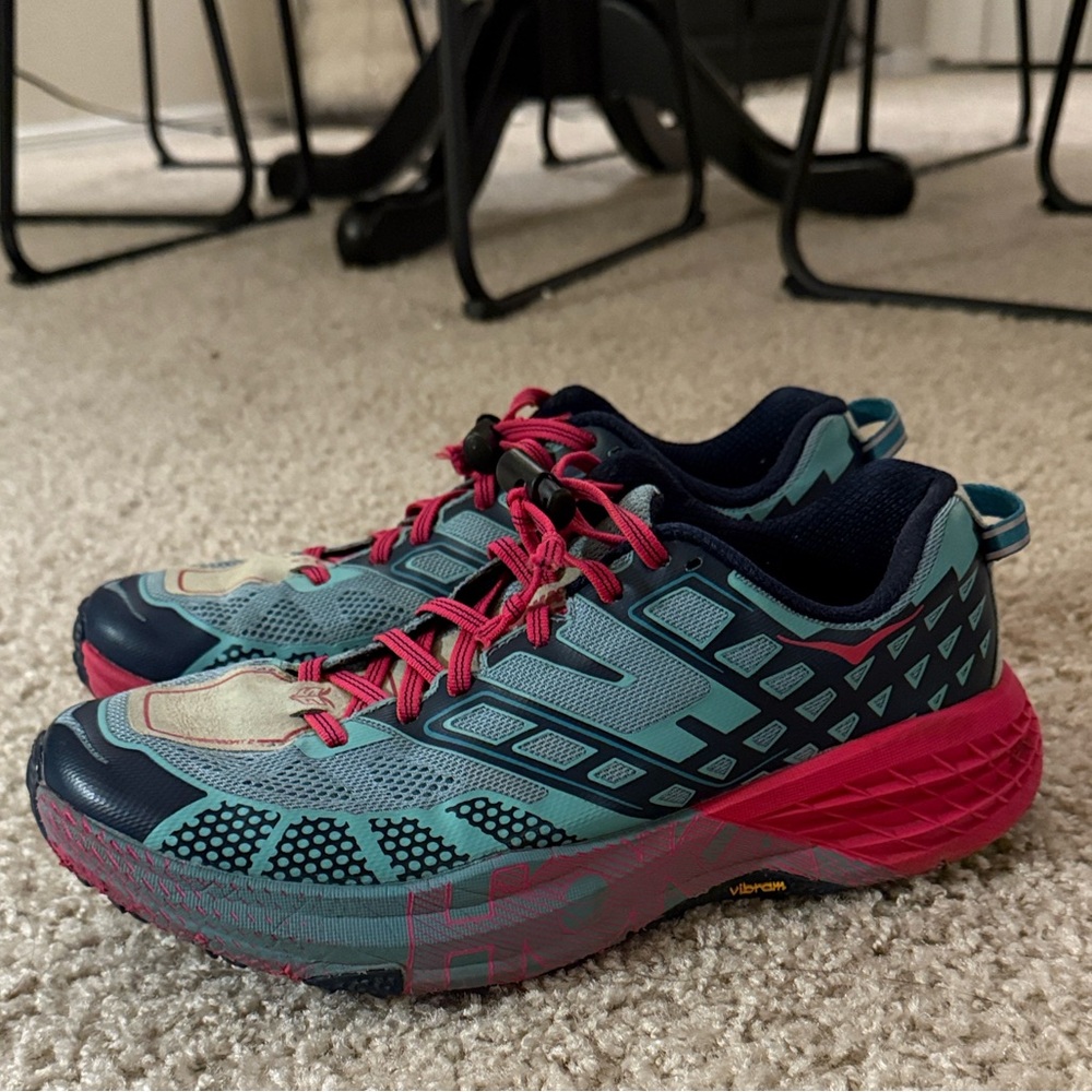 Hoka Trail Run Speedgoat 5 Women’s Size 9.5 Eu42
